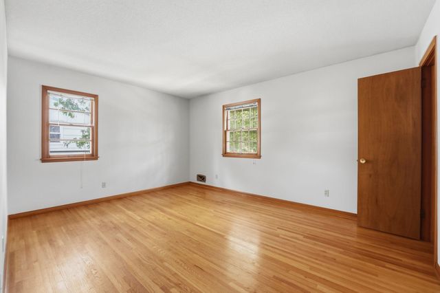 2213 Dellridge Avenue, Saint Paul, MN 55119