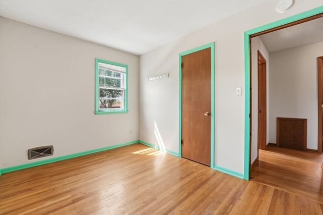 2213 Dellridge Avenue, Saint Paul, MN 55119