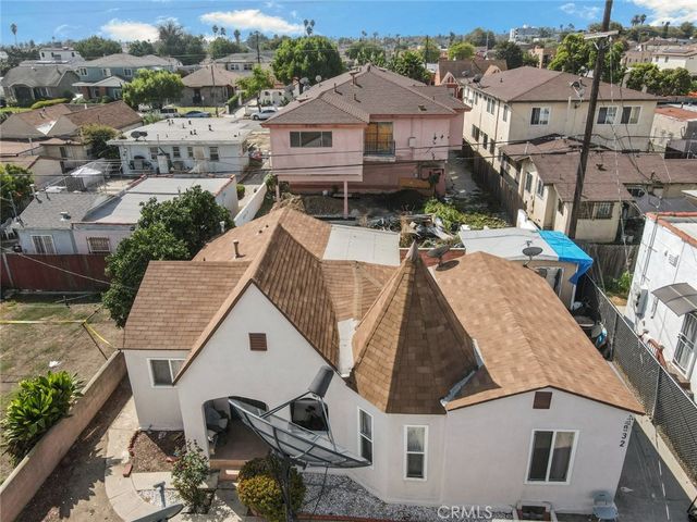 1530 W 81st Street, Los Angeles, CA 90047