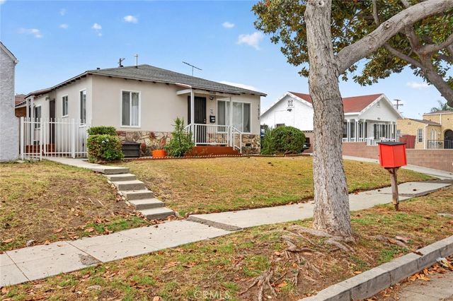 1530 W 81st Street, Los Angeles, CA 90047