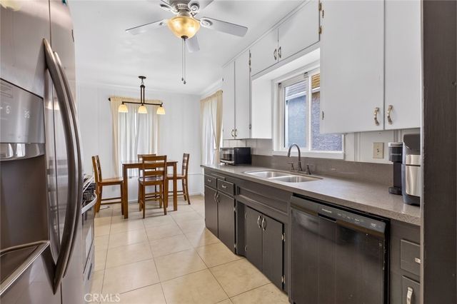 1530 W 81st Street, Los Angeles, CA 90047