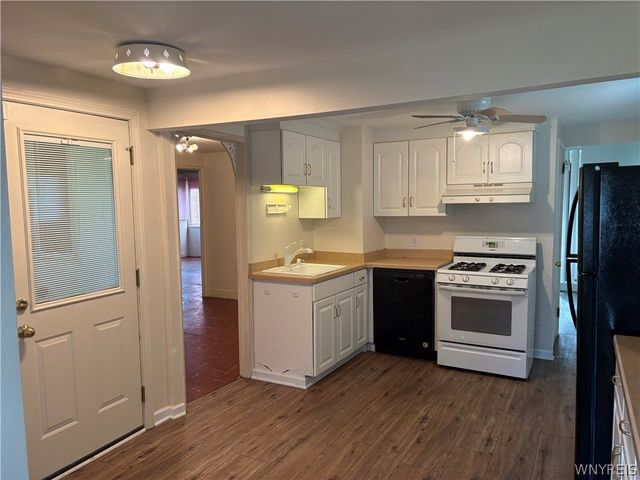 125 Hartford Avenue, Tonawanda, NY 14223