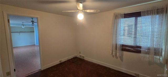 125 Hartford Avenue, Tonawanda, NY 14223
