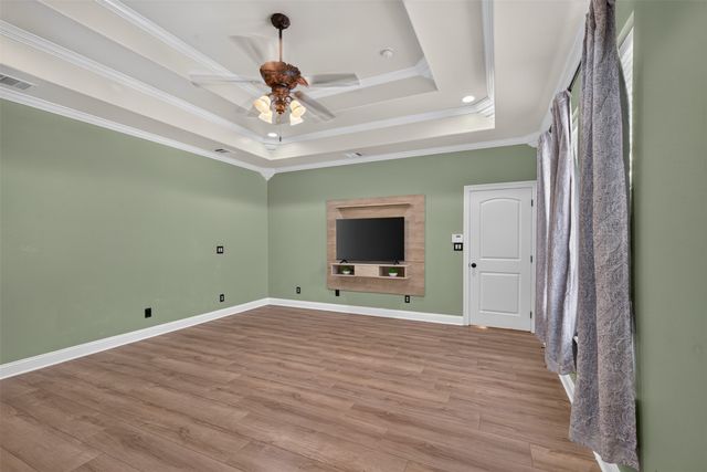 2910 Long Lake Drive, Shreveport, LA 71106