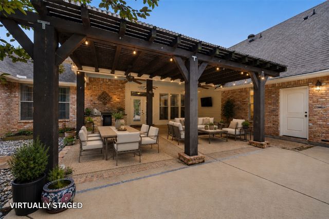 2910 Long Lake Drive, Shreveport, LA 71106
