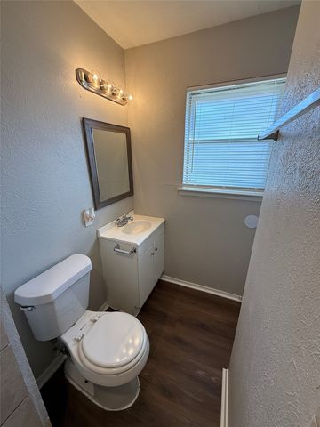 6335 Bellbrook Drive, Dallas, TX 75217