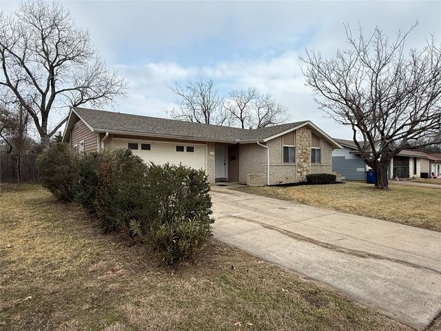 6335 Bellbrook Drive, Dallas, TX 75217