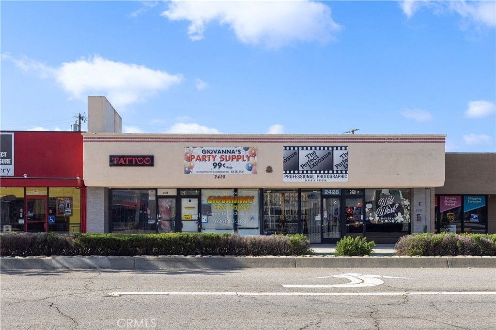2428 W Valley Boulevard, Alhambra, CA 91803