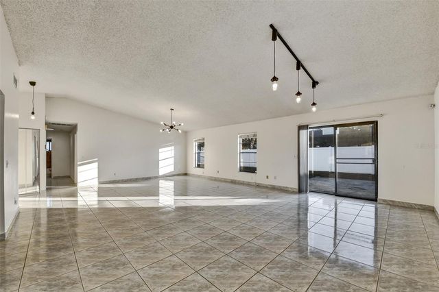 6539 SEAFAIRER DRIVE, Tampa, FL 33615