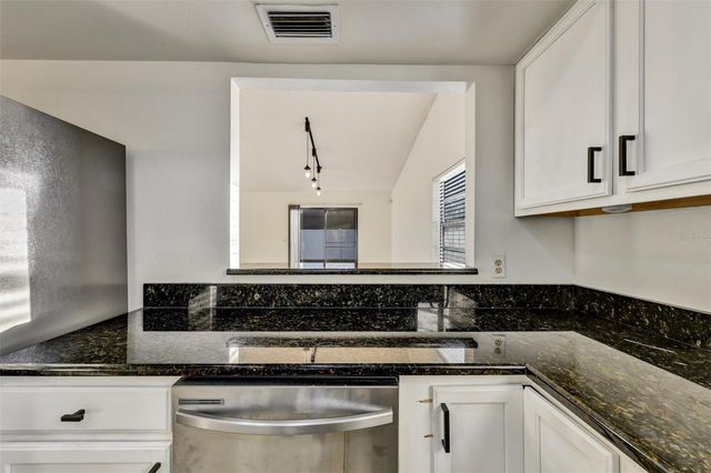 6539 SEAFAIRER DRIVE, Tampa, FL 33615