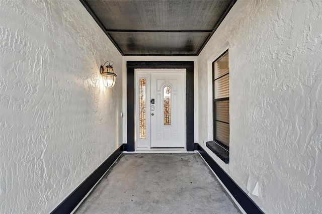 6539 SEAFAIRER DRIVE, Tampa, FL 33615