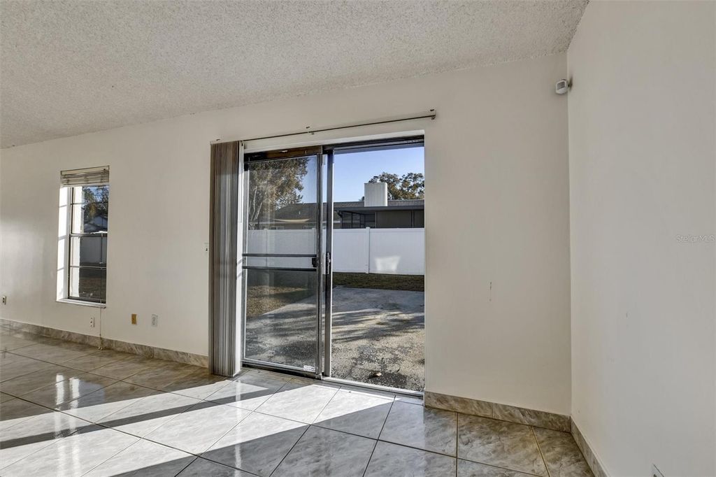 Image 12 of property listing at 6539 SEAFAIRER DRIVE, Tampa, FL 33615