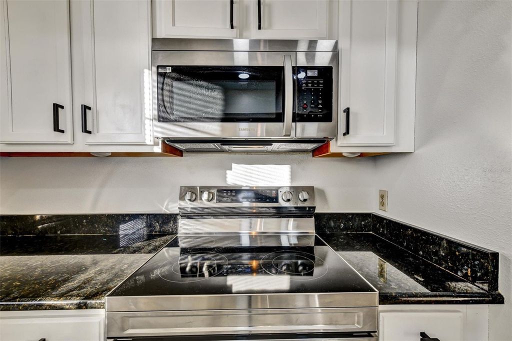 Image 21 of property listing at 6539 SEAFAIRER DRIVE, Tampa, FL 33615