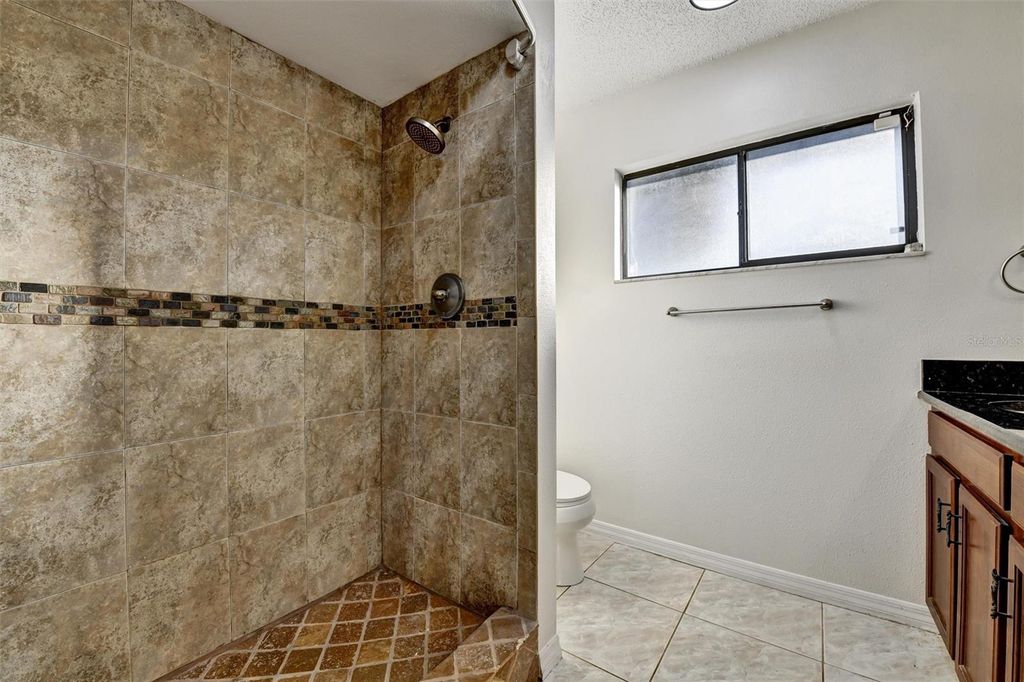 Image 28 of property listing at 6539 SEAFAIRER DRIVE, Tampa, FL 33615