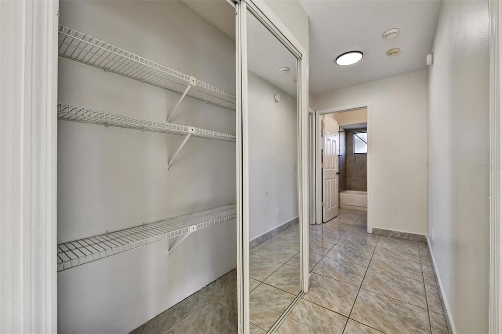 Image 30 of property listing at 6539 SEAFAIRER DRIVE, Tampa, FL 33615