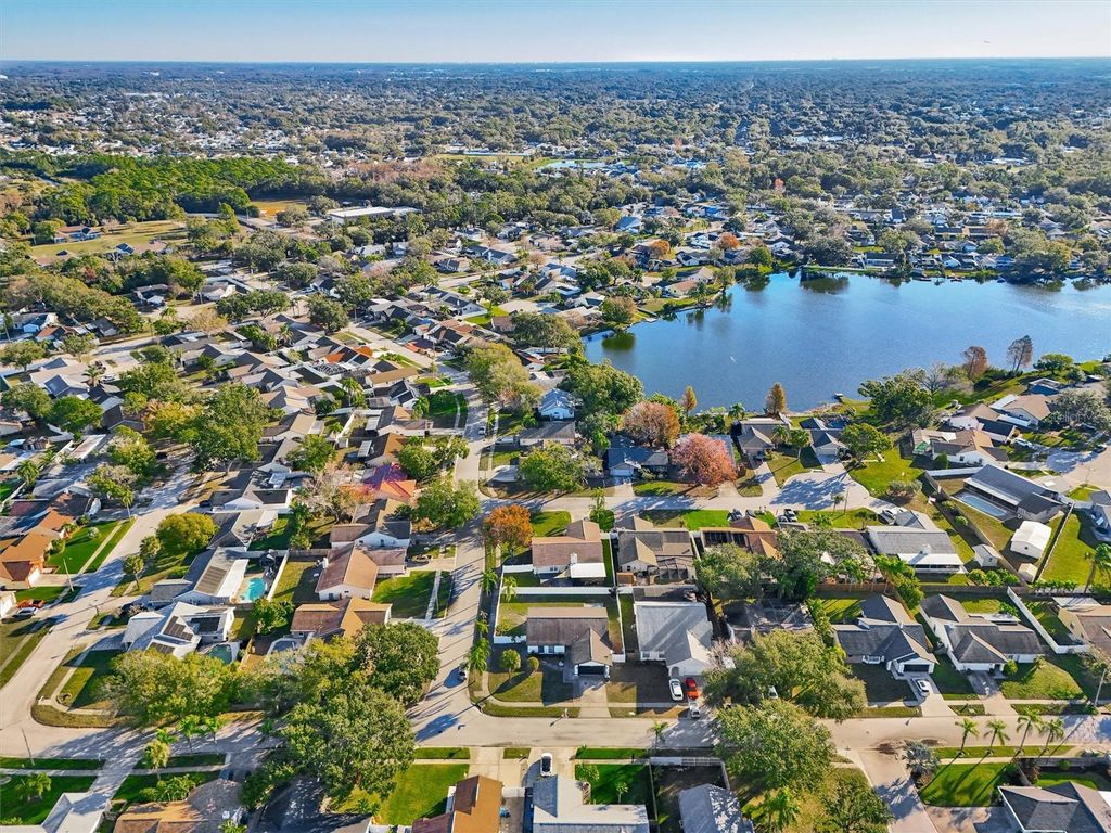 Image 48 of property listing at 6539 SEAFAIRER DRIVE, Tampa, FL 33615