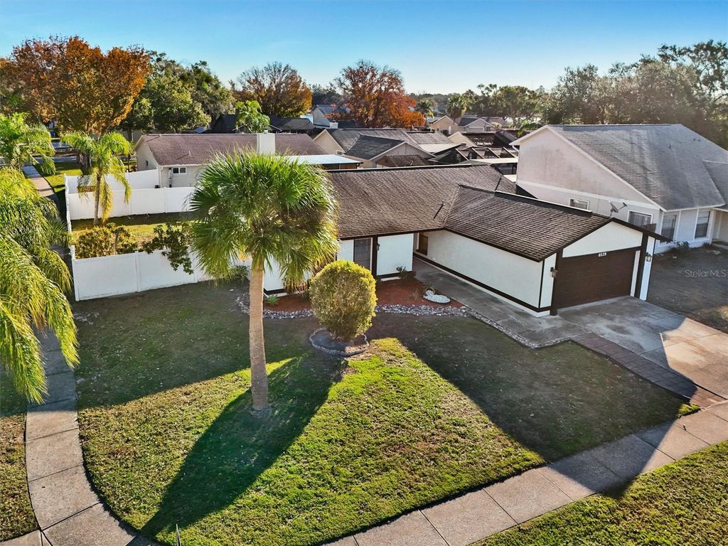Image 50 of property listing at 6539 SEAFAIRER DRIVE, Tampa, FL 33615