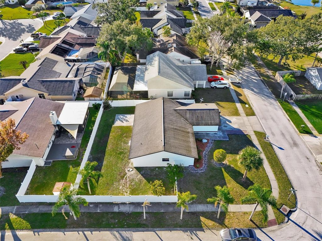 Image 53 of property listing at 6539 SEAFAIRER DRIVE, Tampa, FL 33615