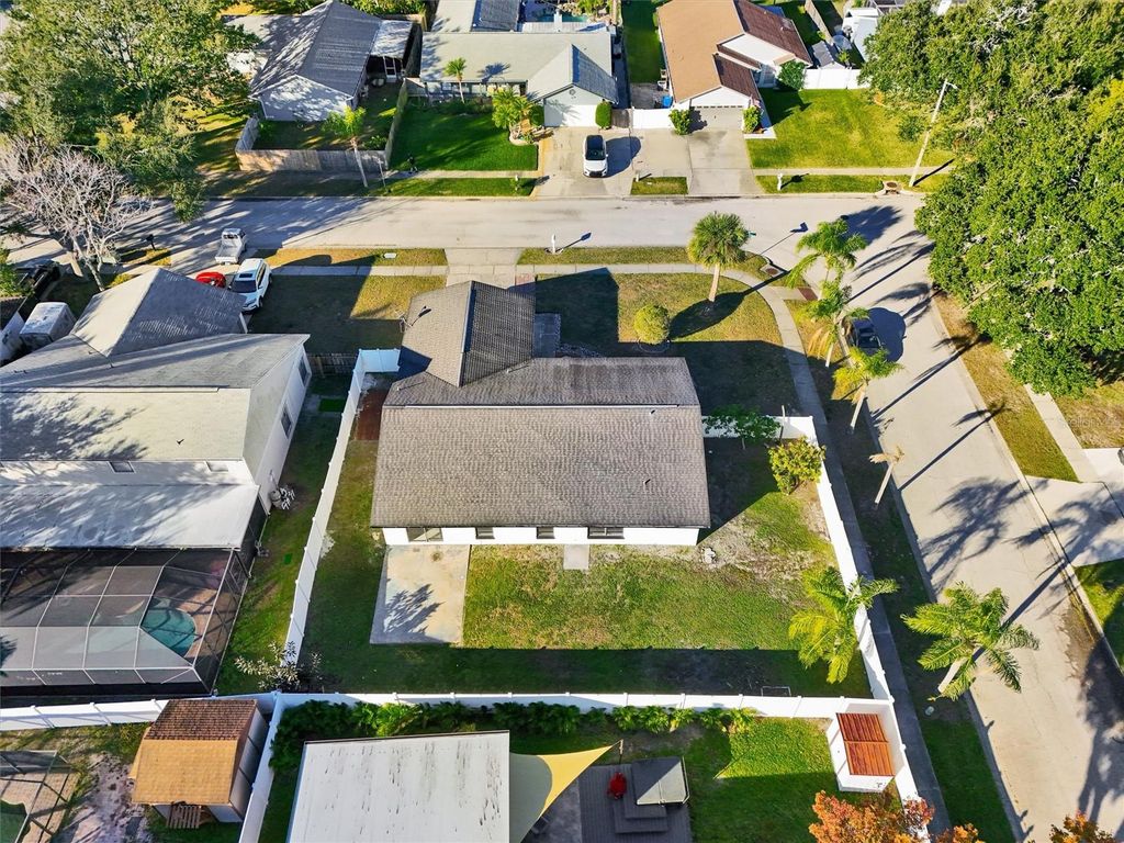 Image 56 of property listing at 6539 SEAFAIRER DRIVE, Tampa, FL 33615