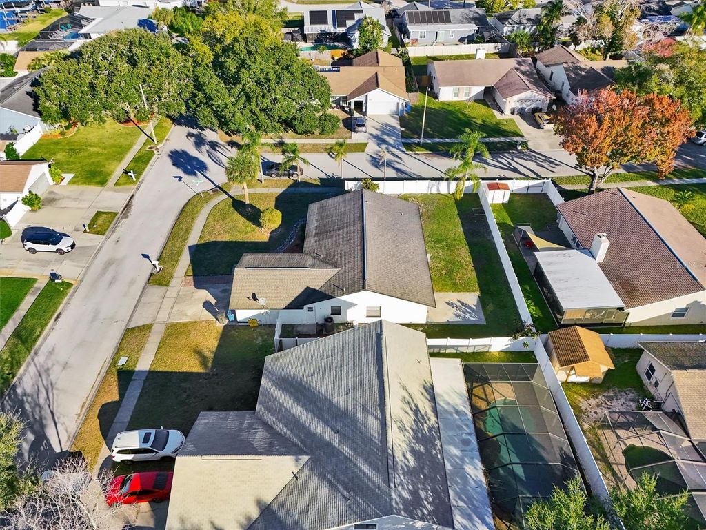 Image 58 of property listing at 6539 SEAFAIRER DRIVE, Tampa, FL 33615