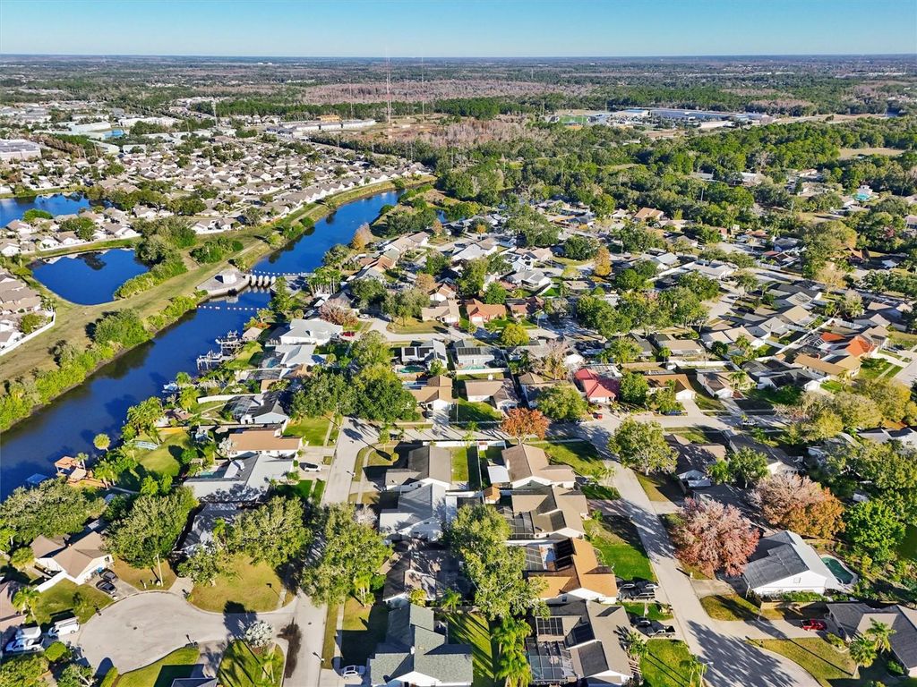 Image 59 of property listing at 6539 SEAFAIRER DRIVE, Tampa, FL 33615