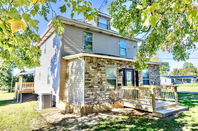 1435 Connellsville Rd, North Union Twp, PA 15456