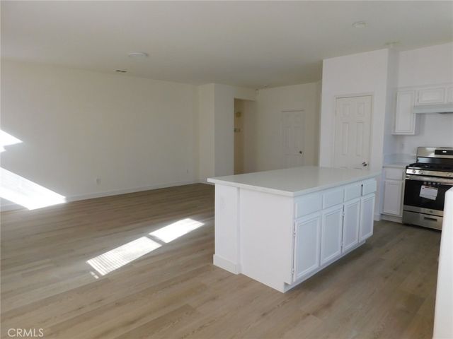 11765 Winewood, Victorville, CA 92392