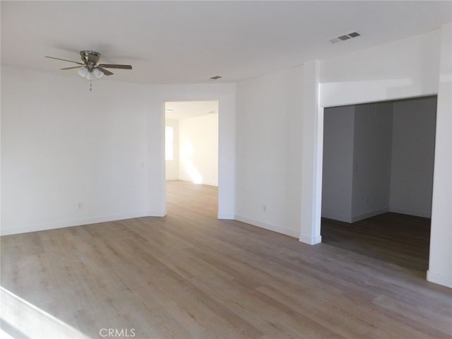 11765 Winewood, Victorville, CA 92392