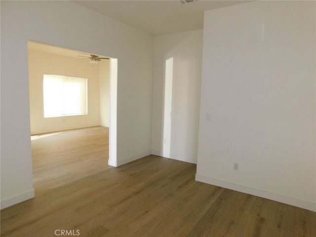 11765 Winewood, Victorville, CA 92392