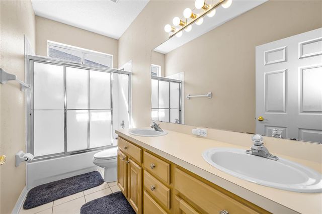 2225 LONGMORE CIRCLE, Valrico, FL 33596