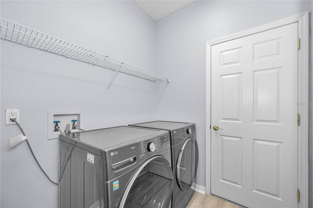 2225 LONGMORE CIRCLE, Valrico, FL 33596