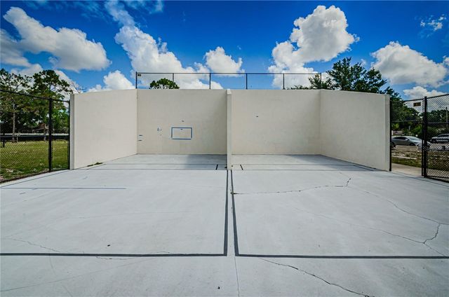 2225 LONGMORE CIRCLE, Valrico, FL 33596