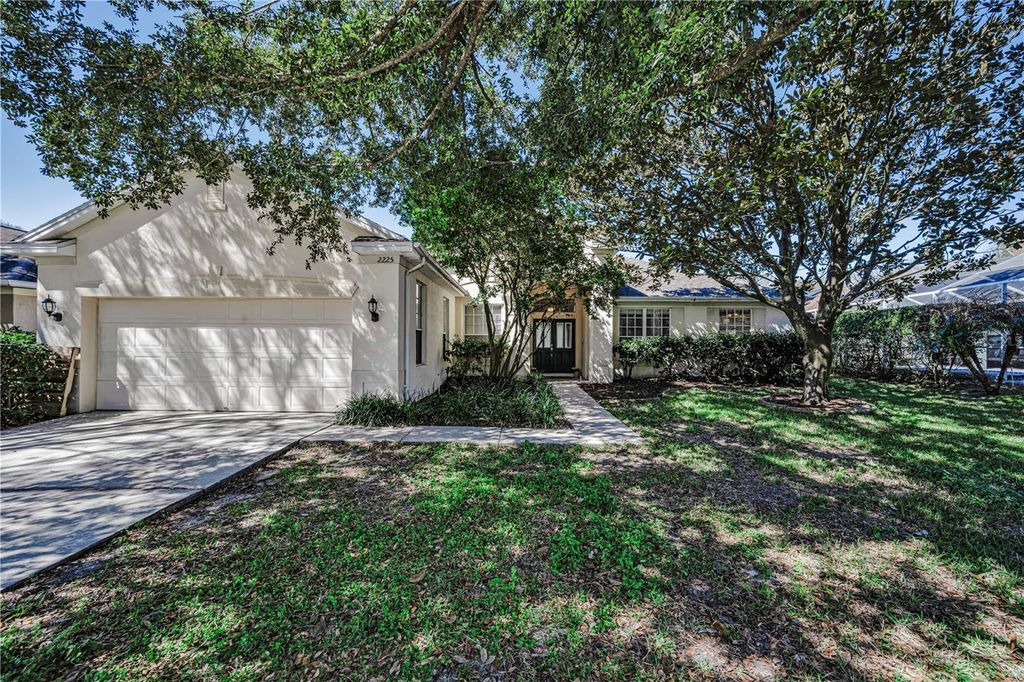2225 LONGMORE CIRCLE, Valrico, FL 33596