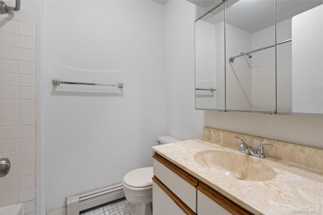 113 Foxwood Circle, Mount Kisco, NY 10549