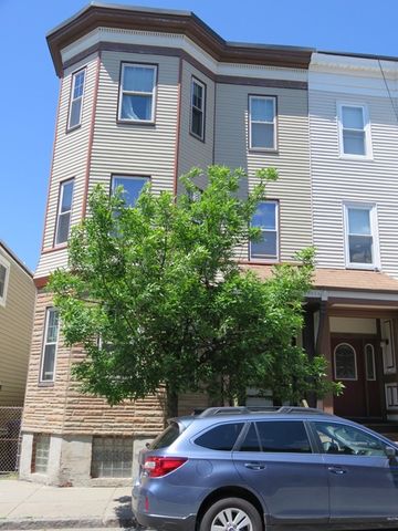 157 N St 2, Boston, MA 02127