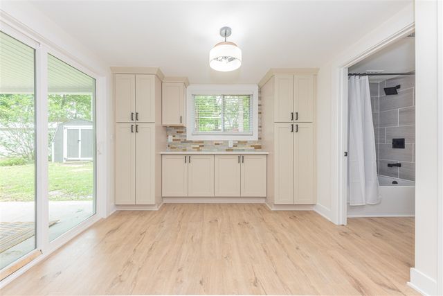5050 Grover Drive, Brighton, MI 48116