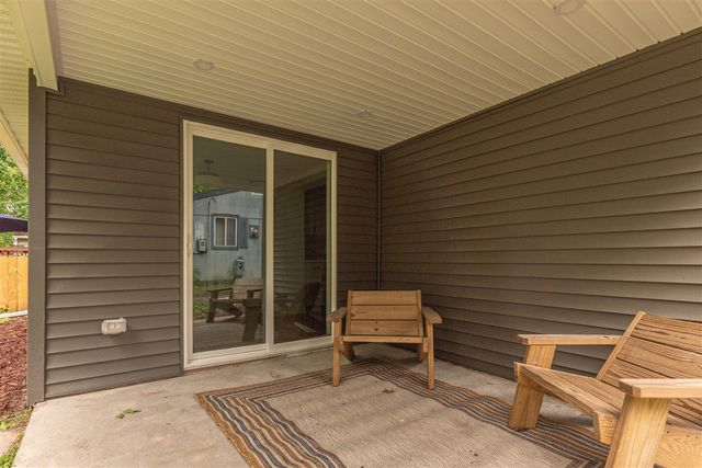 5050 Grover Drive, Brighton, MI 48116