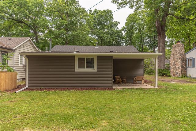 5050 Grover Drive, Brighton, MI 48116