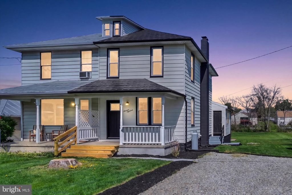 1951 PARK ST, Dover, PA 17315