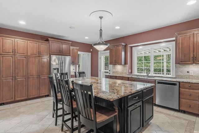 7625 Covington Hollow Pass, Fort Wayne, IN 46804