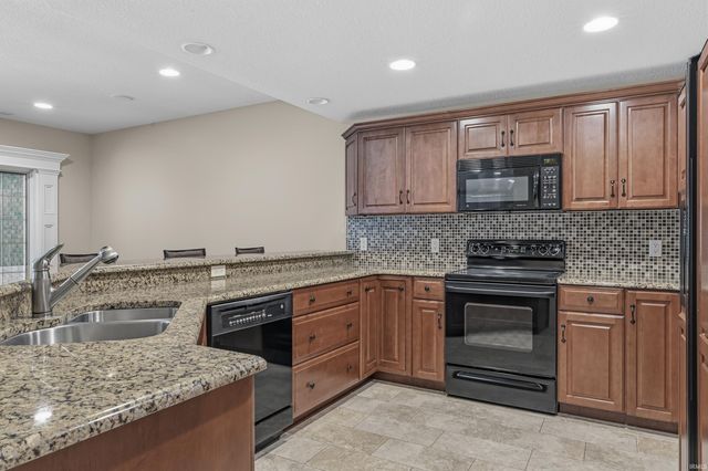 7625 Covington Hollow Pass, Fort Wayne, IN 46804