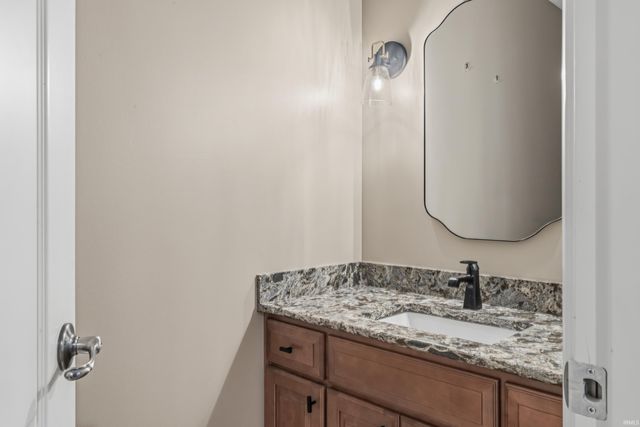7625 Covington Hollow Pass, Fort Wayne, IN 46804