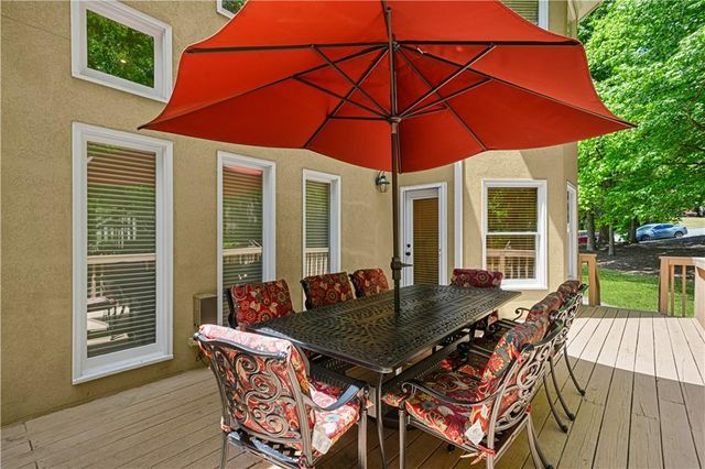 990 Autumn Close, Alpharetta, GA 30004