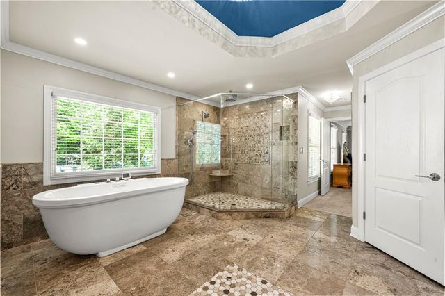 990 Autumn Close, Alpharetta, GA 30004