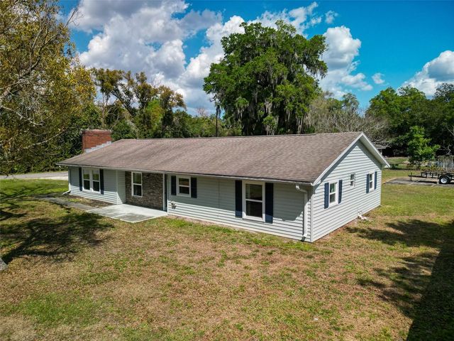 975 N BOSTON AVENUE, Deland, FL 32724