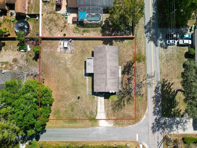 975 N BOSTON AVENUE, Deland, FL 32724