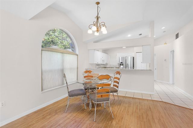 7317 ELEANOR CIRCLE 176, Sarasota, FL 34243