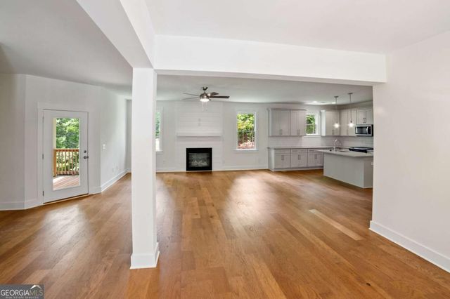 2714 Eagles Crest Lane, Decatur, GA 30034
