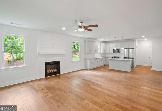 2714 Eagles Crest Lane, Decatur, GA 30034