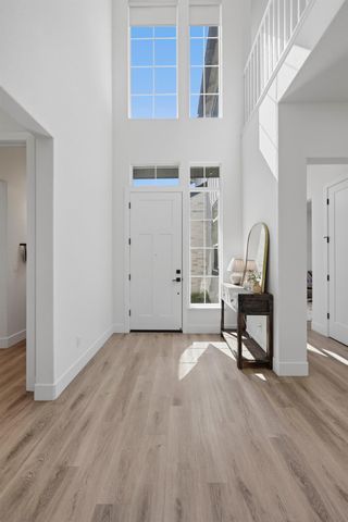 451 Canyon Creek Dr, Auburn, CA 95603